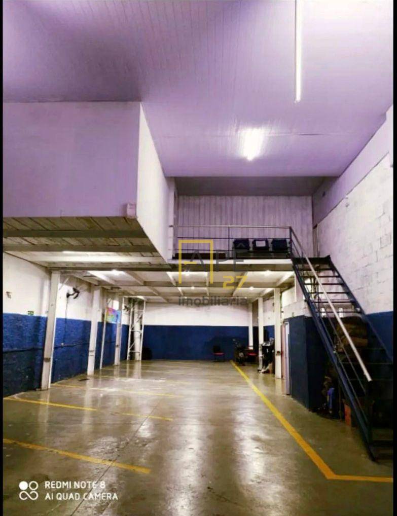 Depósito-Galpão-Armazém para alugar, 372m² - Foto 1