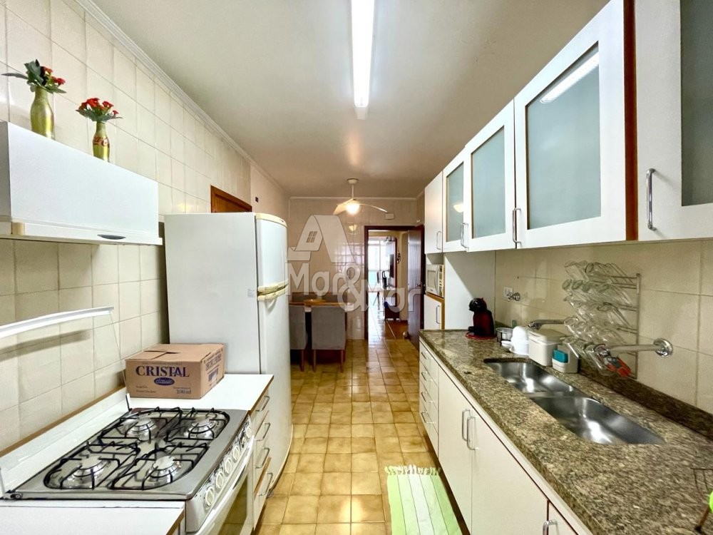 Apartamento à venda com 3 quartos, 170m² - Foto 18