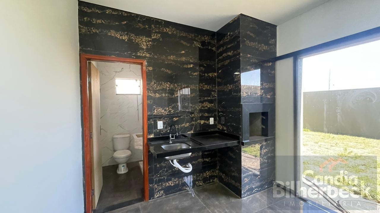 Casa à venda com 3 quartos, 250m² - Foto 3