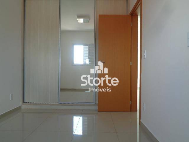 Apartamento à venda com 2 quartos, 66m² - Foto 9