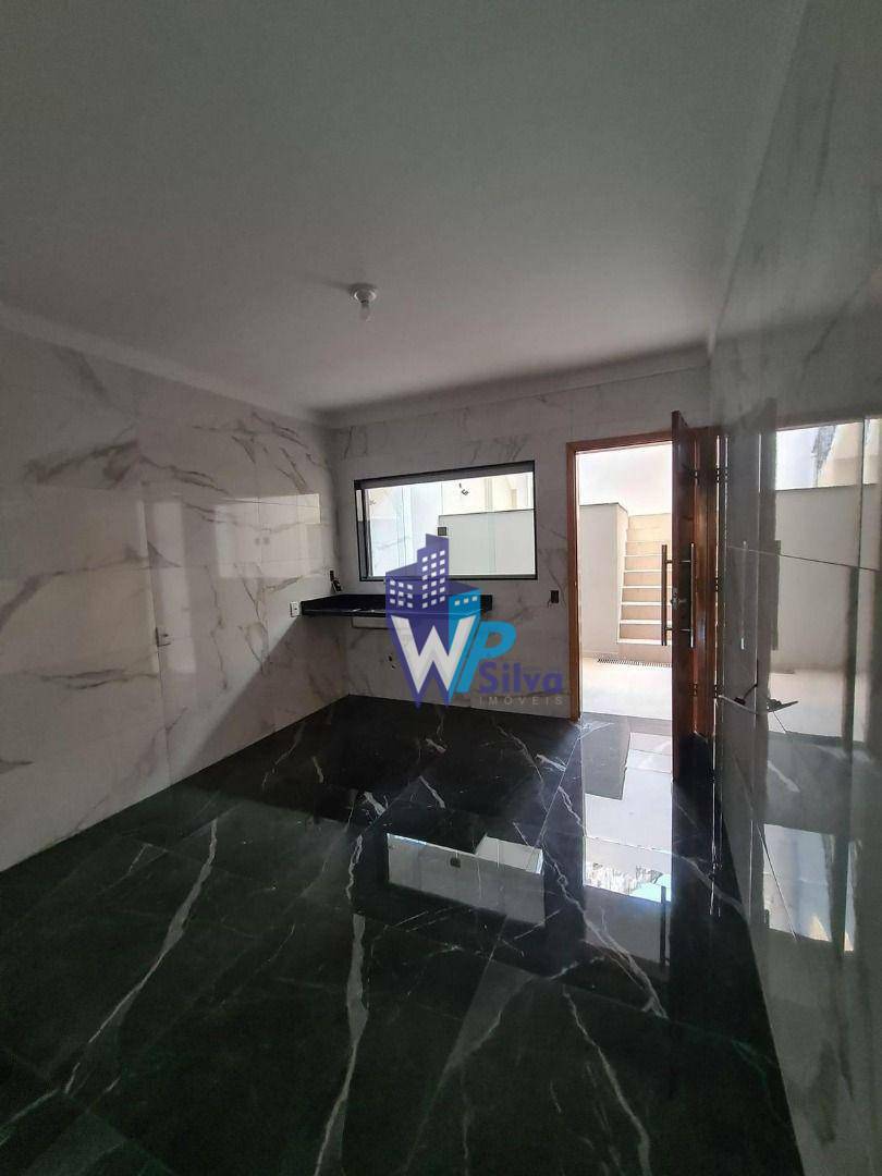 Sobrado à venda com 3 quartos, 120m² - Foto 4