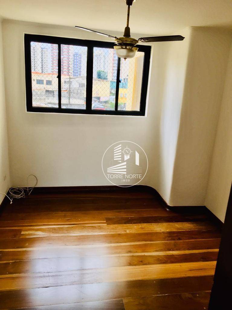 Apartamento à venda com 4 quartos, 220m² - Foto 18