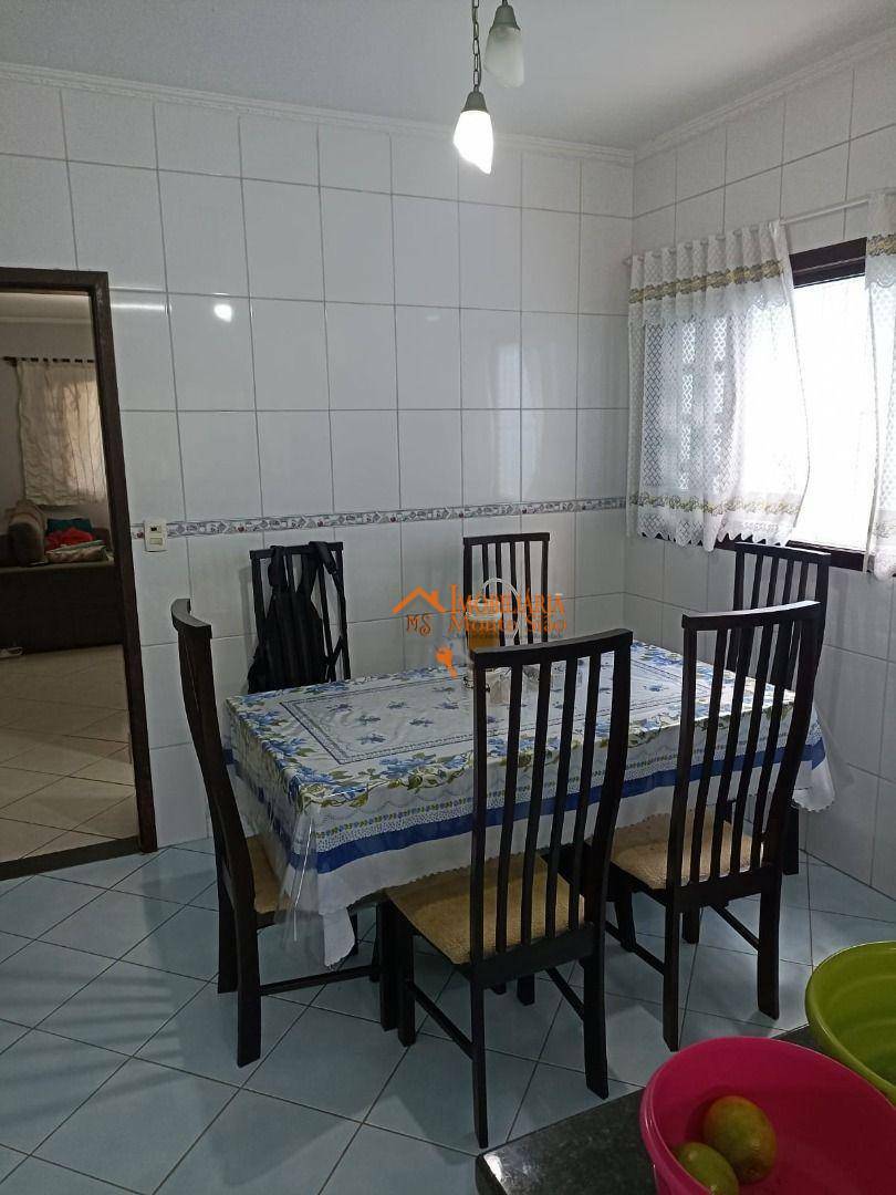 Sobrado à venda com 3 quartos, 150m² - Foto 2