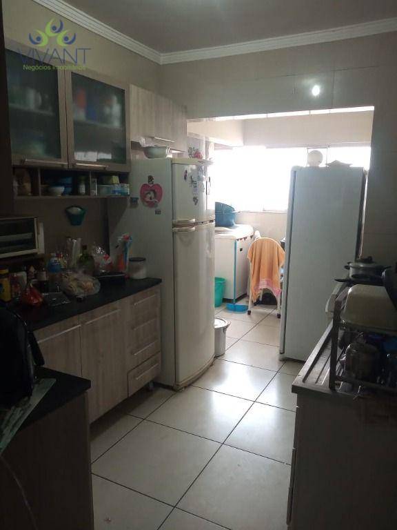 Apartamento à venda com 3 quartos, 95m² - Foto 6