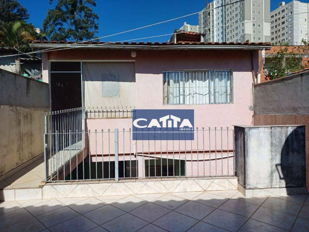 Casa para alugar com 2 quartos, 80m² - Foto 1