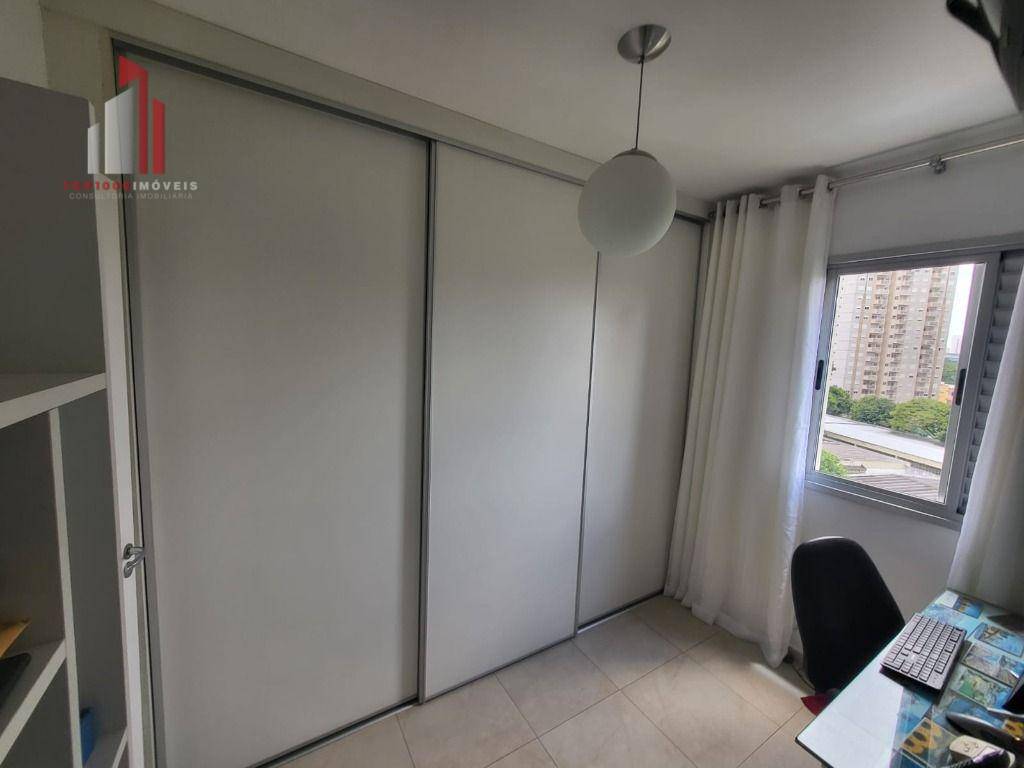 Apartamento à venda com 2 quartos, 62m² - Foto 15