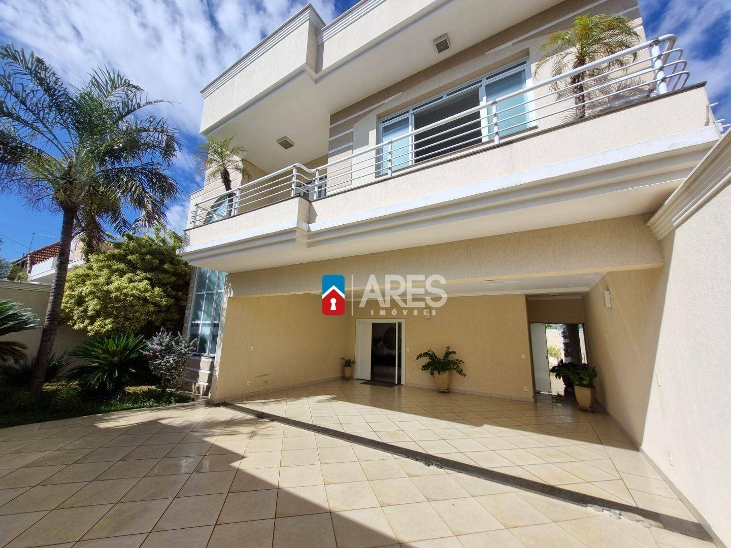 Casa, 3 quartos, 389 m² - Foto 1