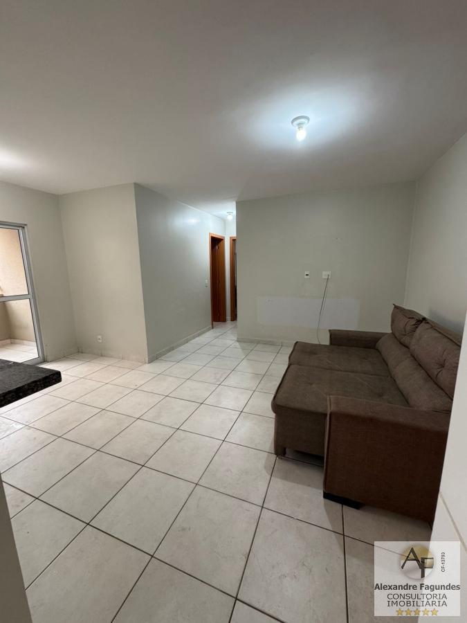 Apartamento à venda com 2 quartos, 68m² - Foto 5