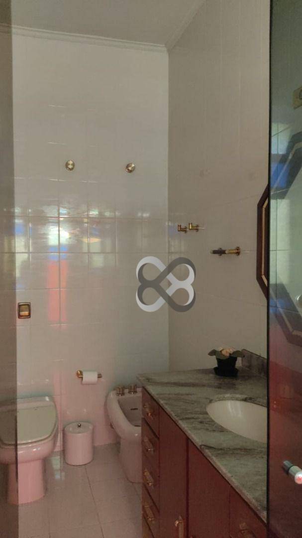Sobrado à venda com 4 quartos, 341m² - Foto 19