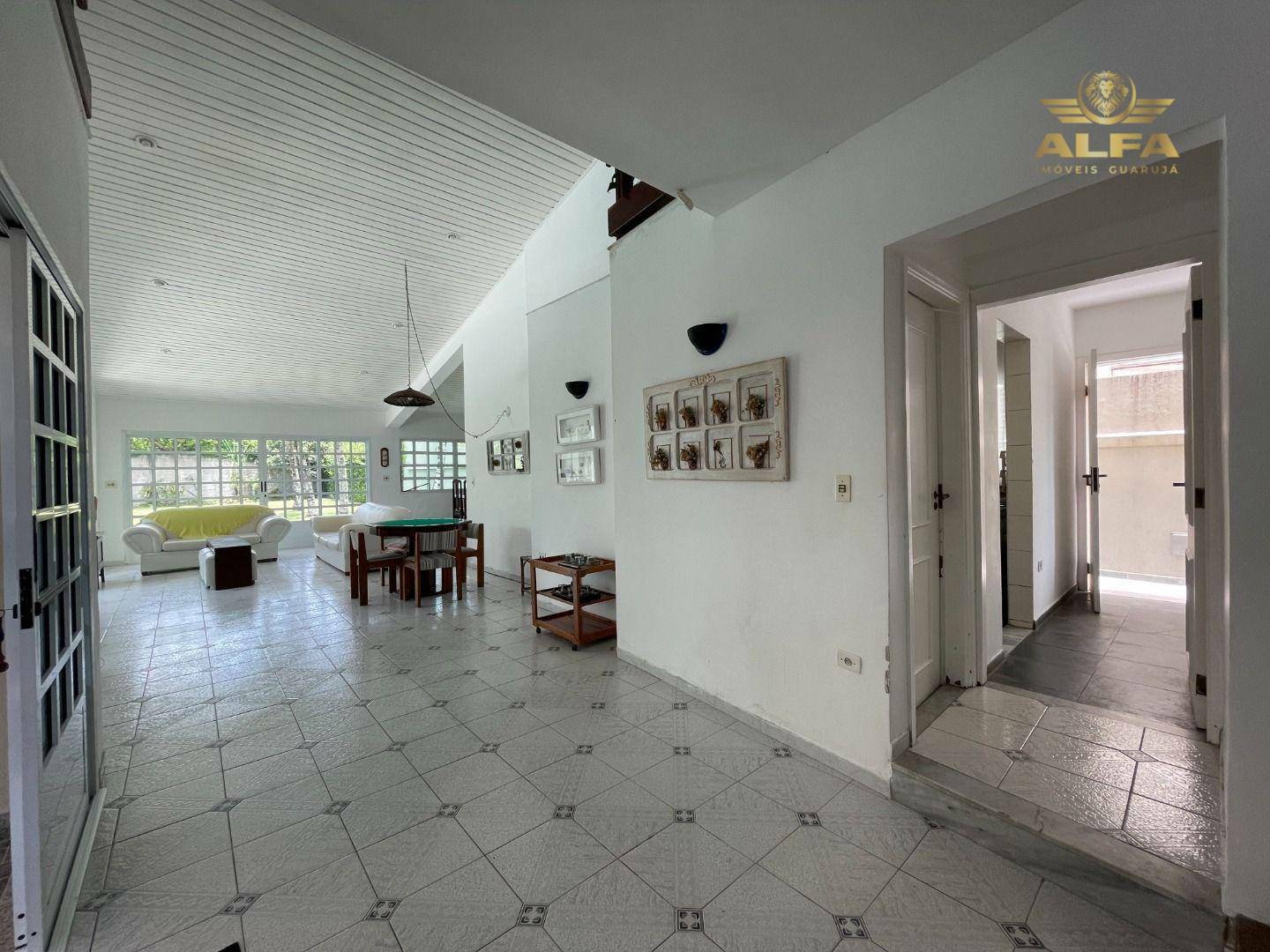 Casa de Condomínio à venda com 6 quartos, 400m² - Foto 2