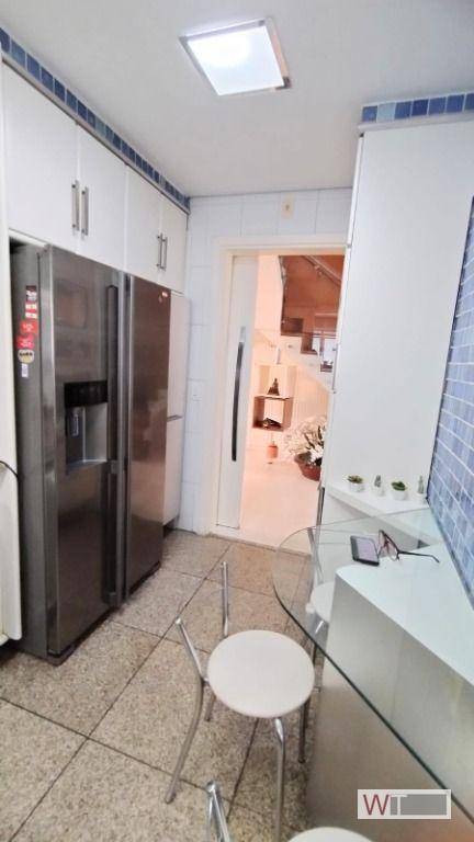 Casa de Condomínio à venda com 4 quartos, 212m² - Foto 20