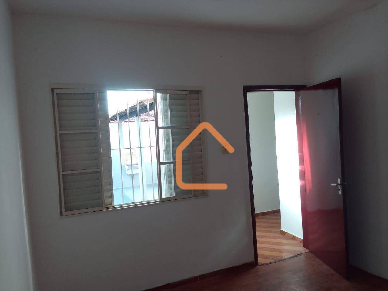 Casa à venda com 3 quartos, 108m² - Foto 8