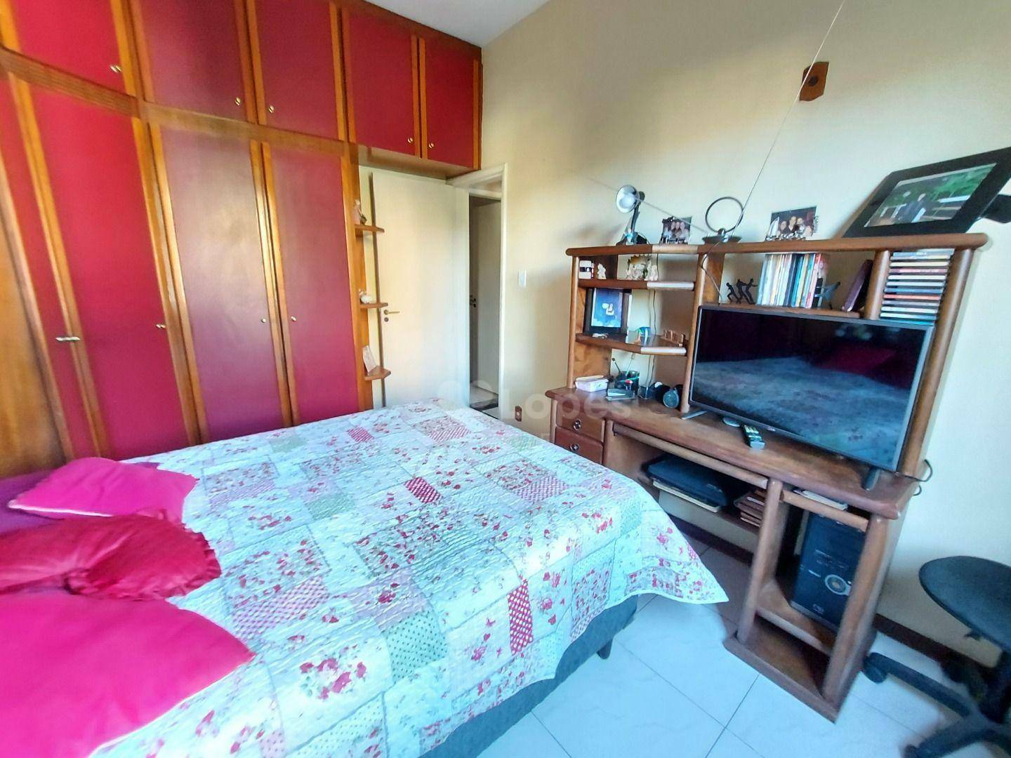 Apartamento à venda com 3 quartos, 90m² - Foto 6