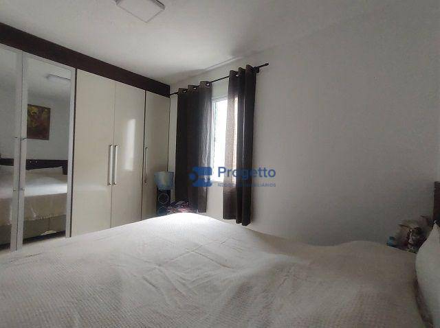 Apartamento à venda com 3 quartos, 74m² - Foto 12