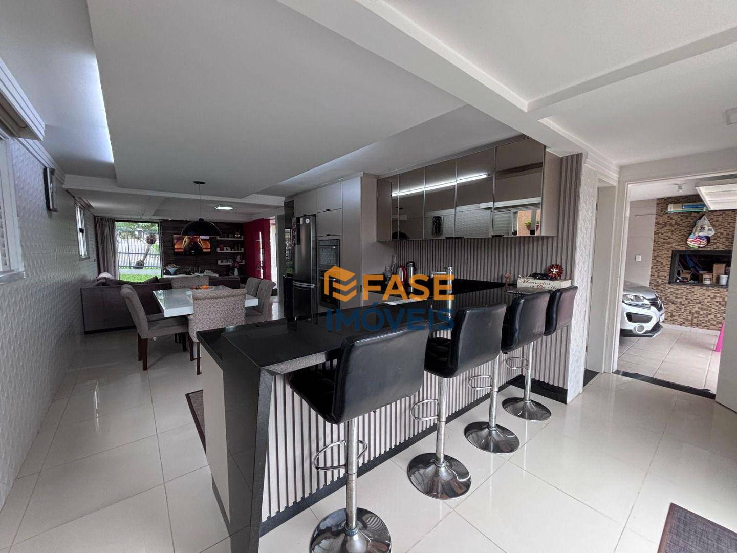 Casa à venda com 4 quartos, 213m² - Foto 11