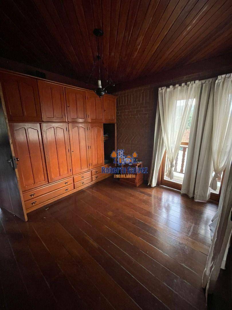 Casa à venda com 3 quartos, 188m² - Foto 11