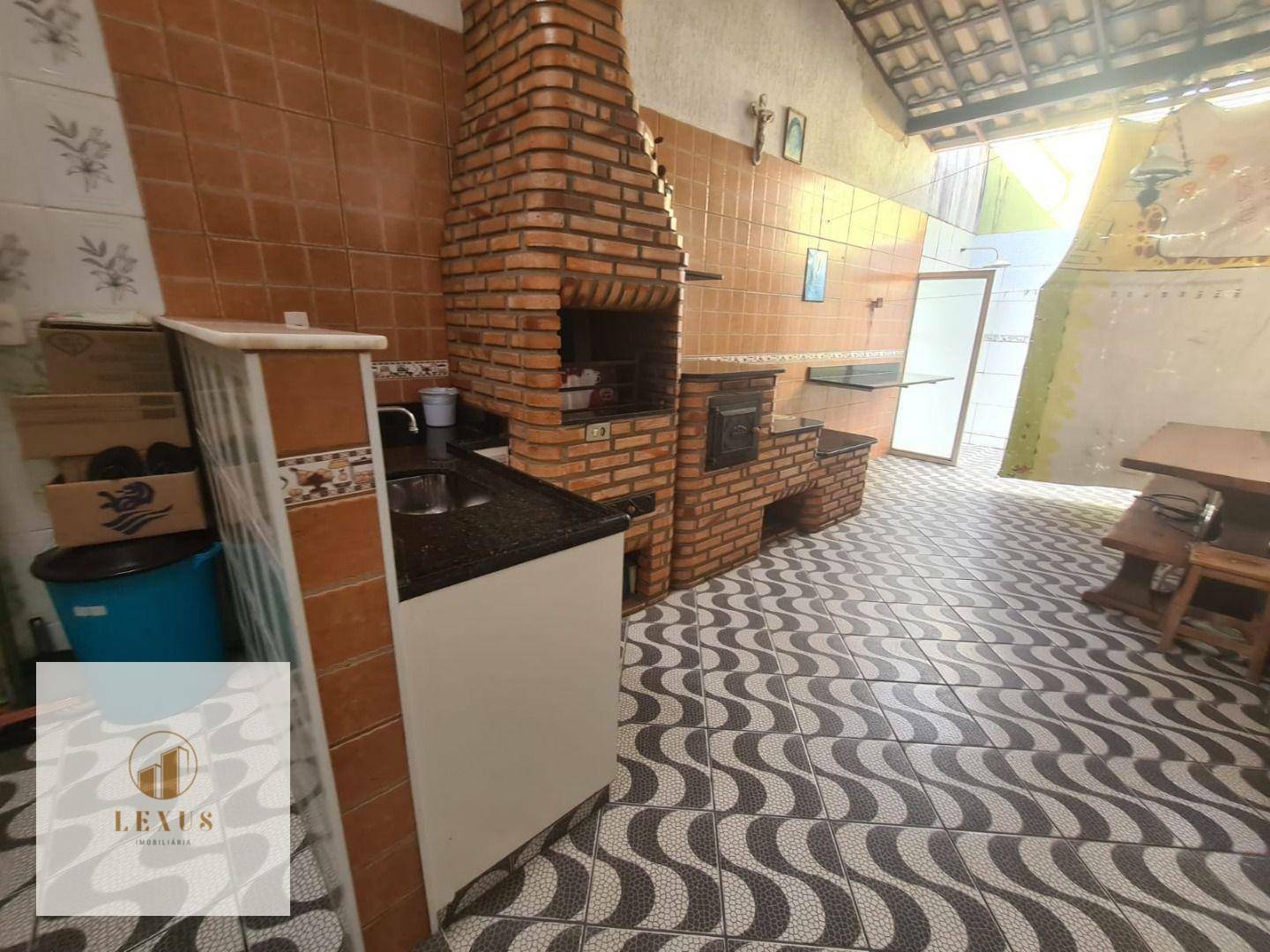 Casa à venda com 3 quartos, 250m² - Foto 22