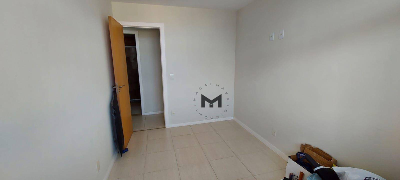 Apartamento à venda com 2 quartos, 72m² - Foto 12