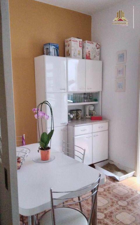 Apartamento à venda com 2 quartos, 71m² - Foto 10