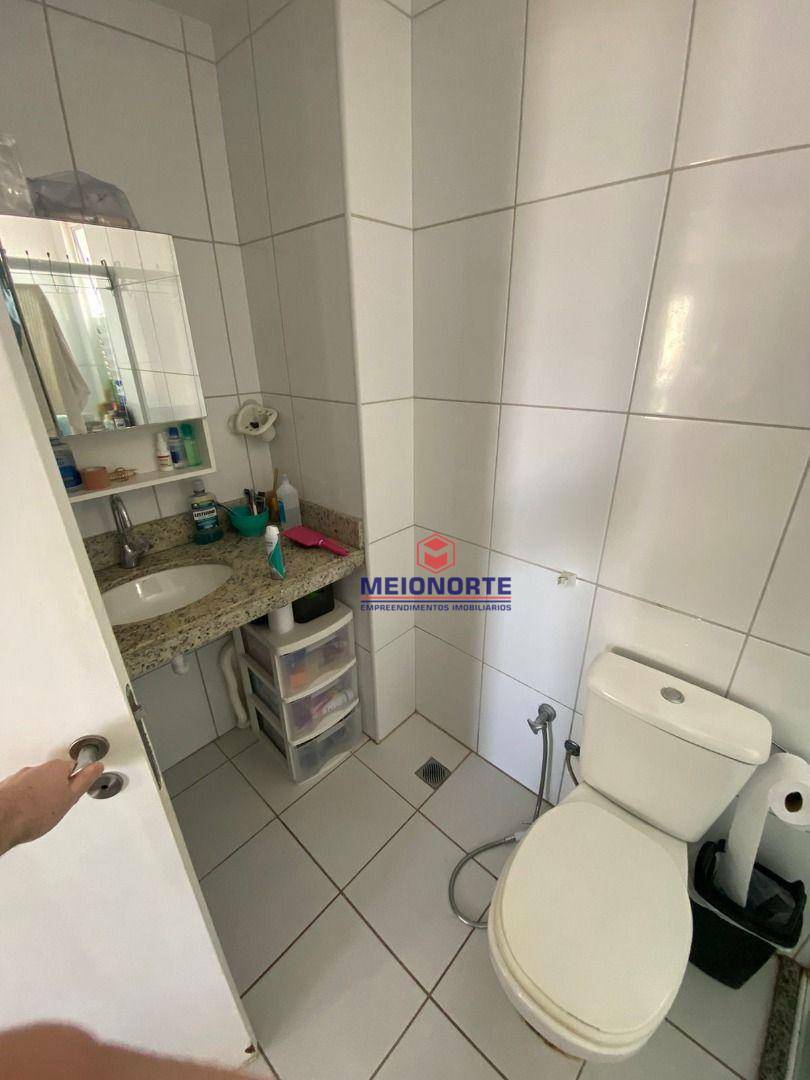 Apartamento para alugar com 2 quartos, 80m² - Foto 15