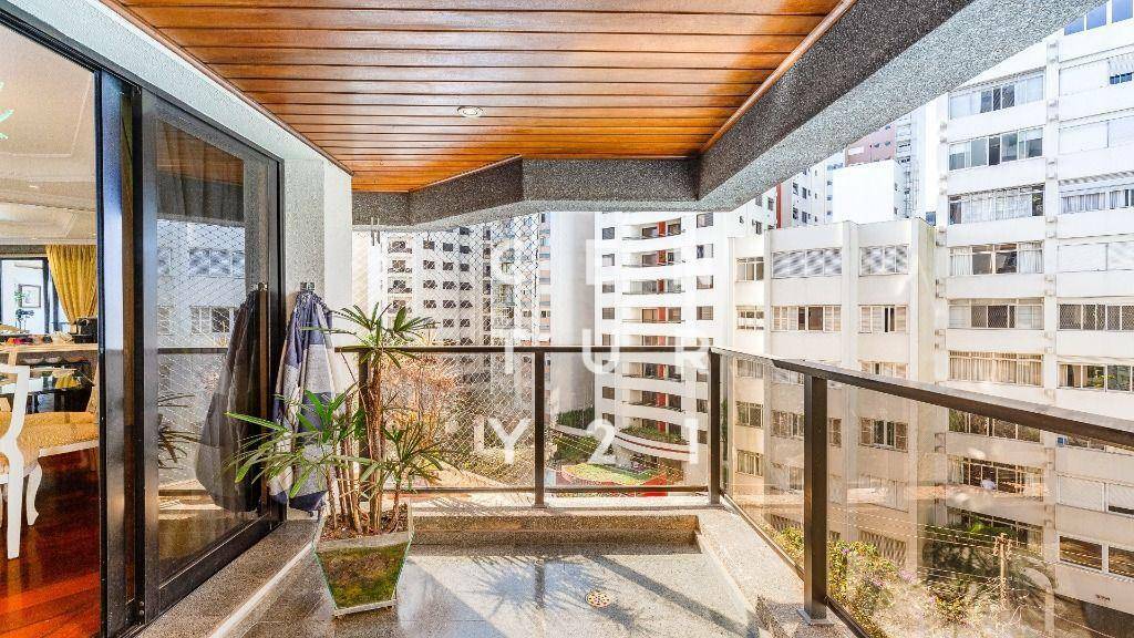 Apartamento à venda com 3 quartos, 160m² - Foto 6