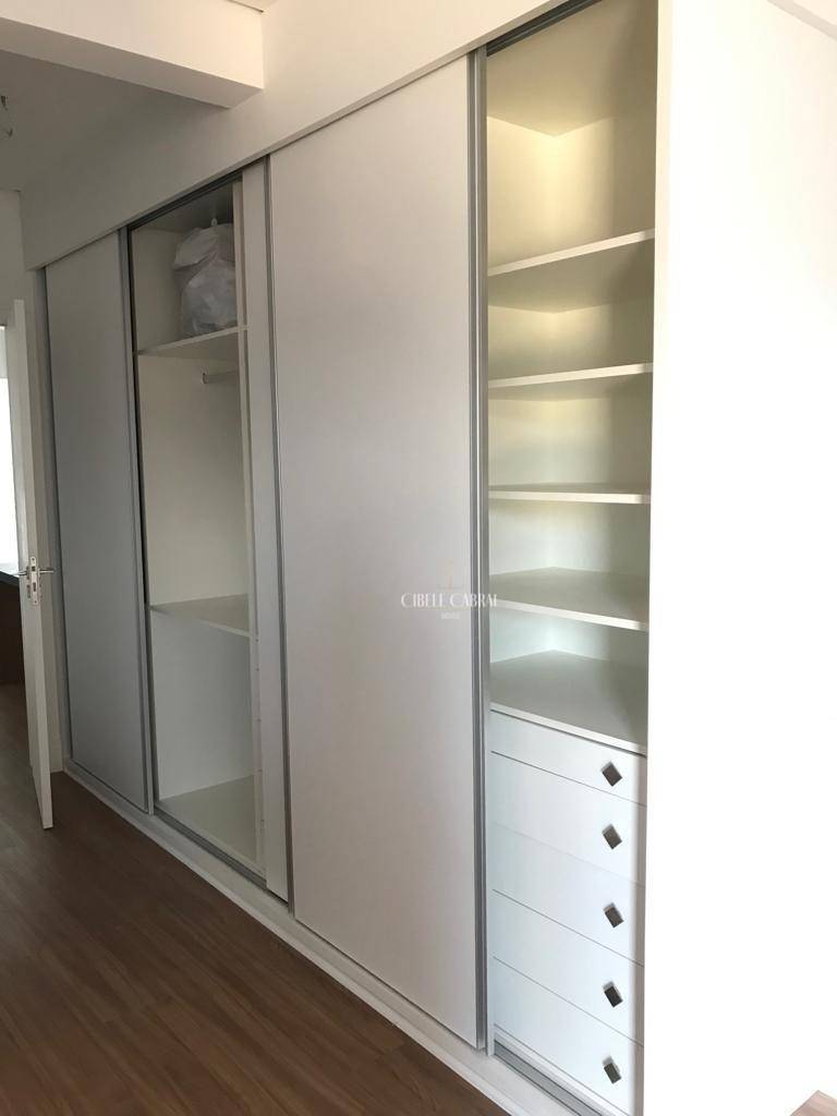 Apartamento à venda com 4 quartos, 189m² - Foto 14