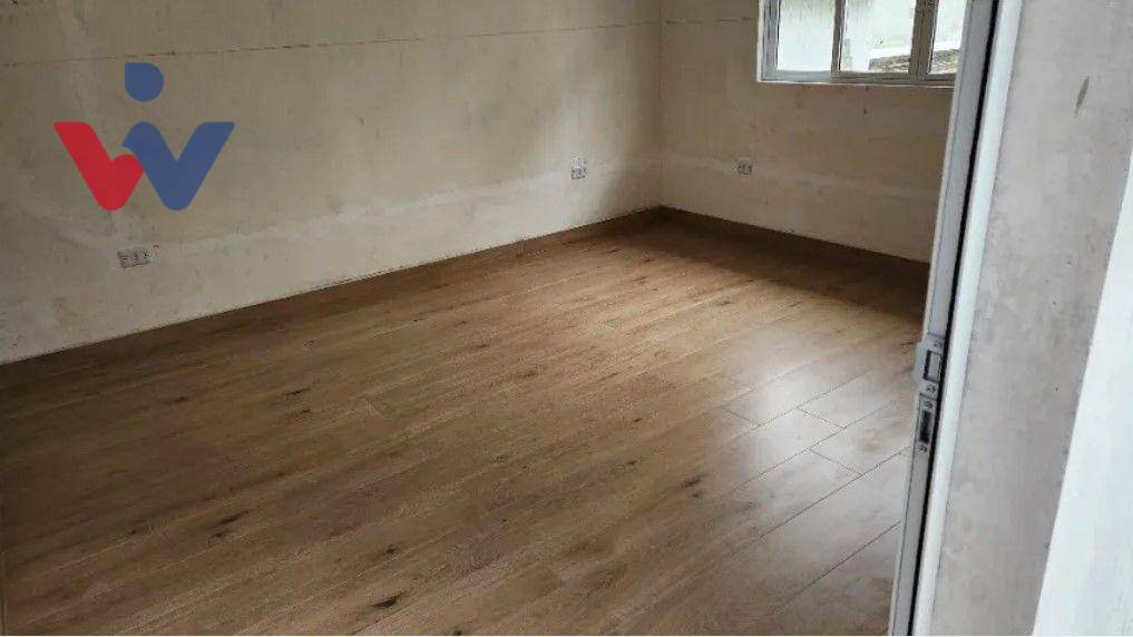 Casa à venda com 3 quartos, 138m² - Foto 2