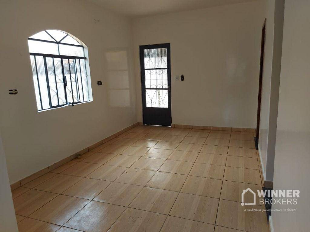 Casa à venda com 4 quartos, 180m² - Foto 7