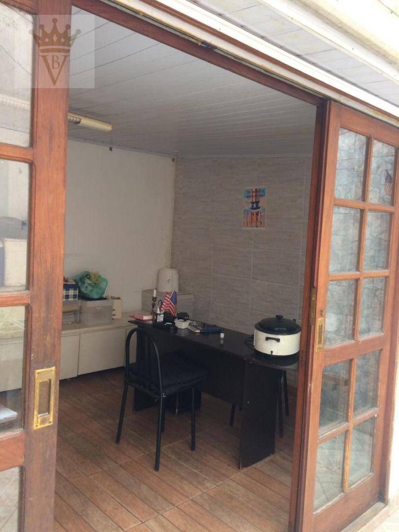 Sobrado à venda com 3 quartos, 180m² - Foto 27