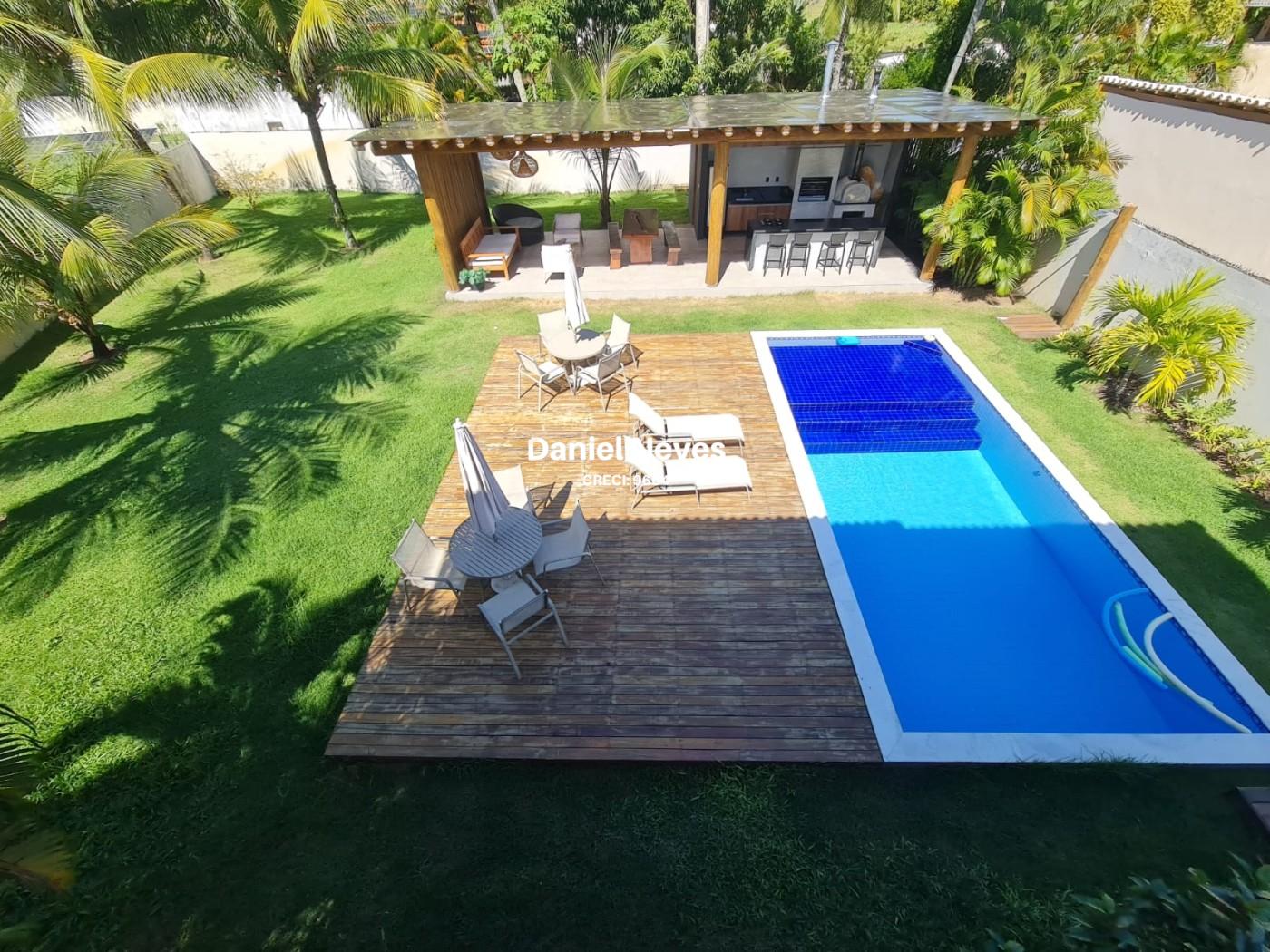 Casa de Condomínio à venda com 4 quartos, 329m² - Foto 2