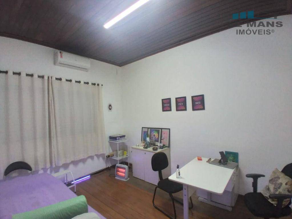 Casa à venda com 3 quartos, 112m² - Foto 24