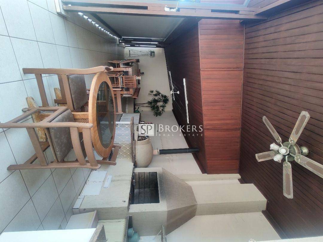 Casa à venda e aluguel com 3 quartos, 184m² - Foto 25