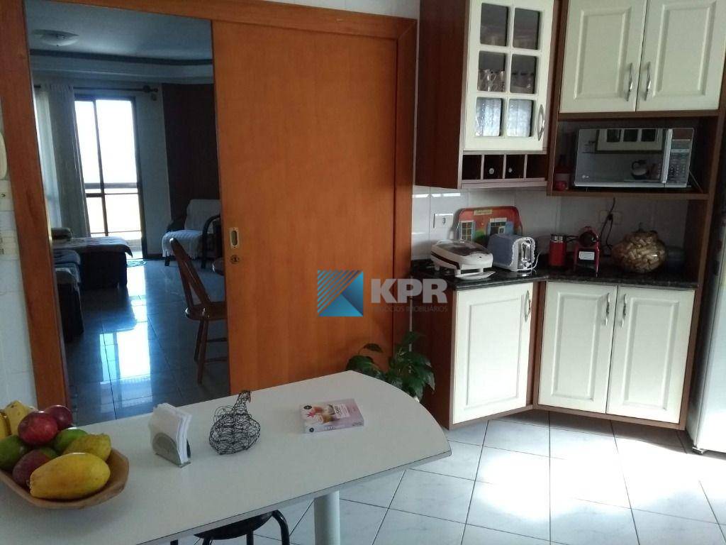 Apartamento à venda com 3 quartos, 99m² - Foto 9