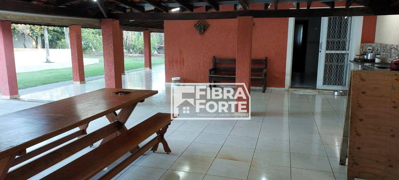 Chácara à venda com 3 quartos, 168m² - Foto 17