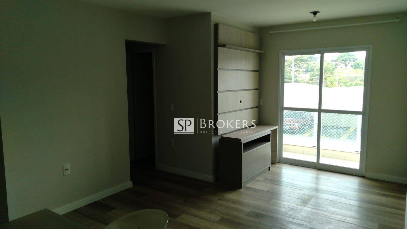 Apartamento à venda com 3 quartos, 68m² - Foto 2