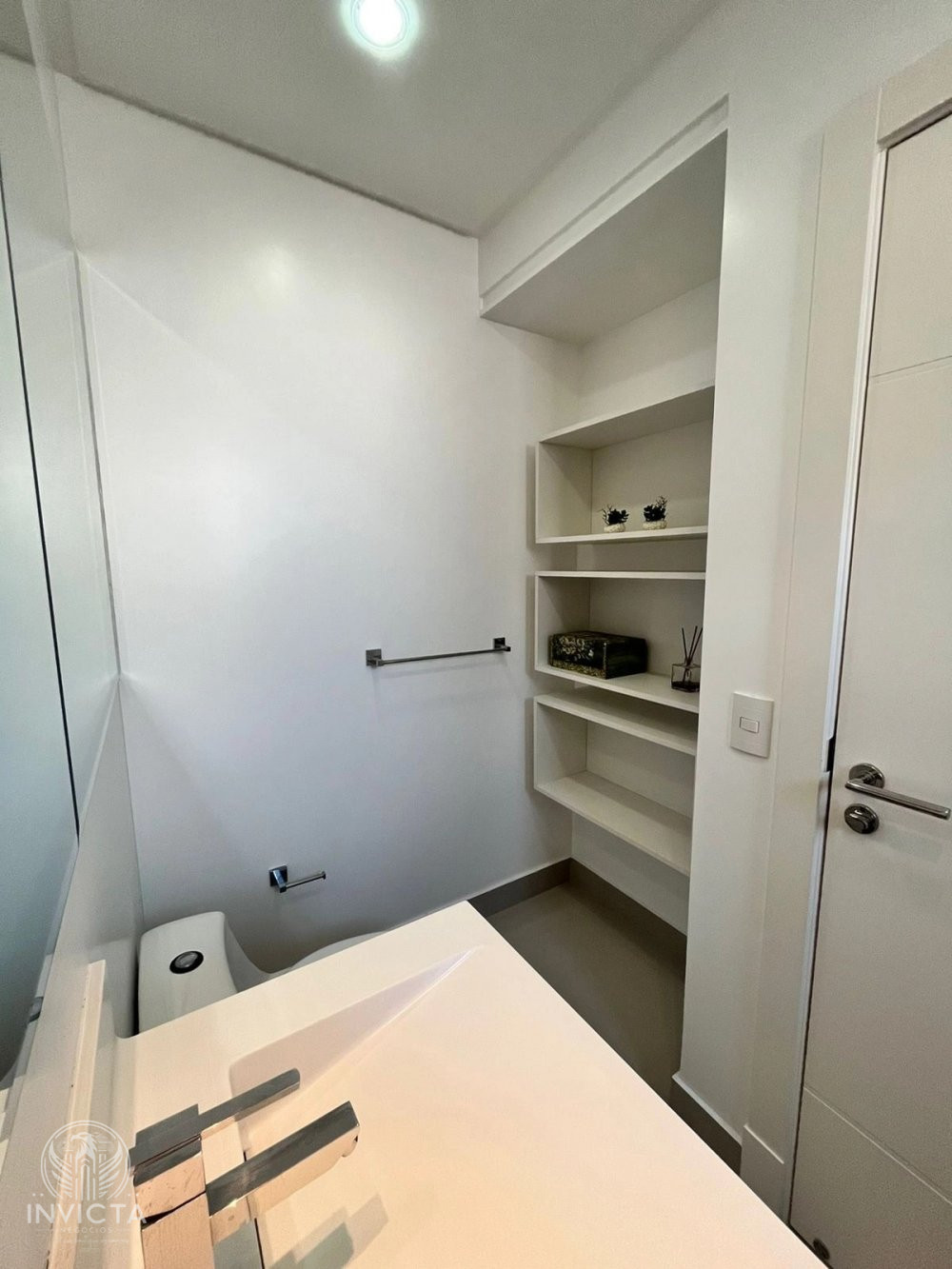 Apartamento à venda com 3 quartos, 128m² - Foto 21