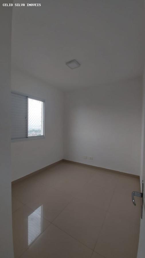 Apartamento à venda com 3 quartos - Foto 12