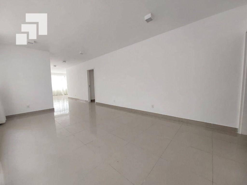 Apartamento à venda com 4 quartos, 164m² - Foto 13