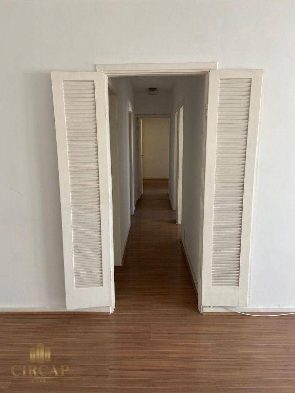 Apartamento à venda com 3 quartos, 101m² - Foto 7