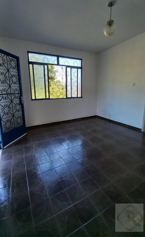 Casa para alugar com 3 quartos, 120m² - Foto 7