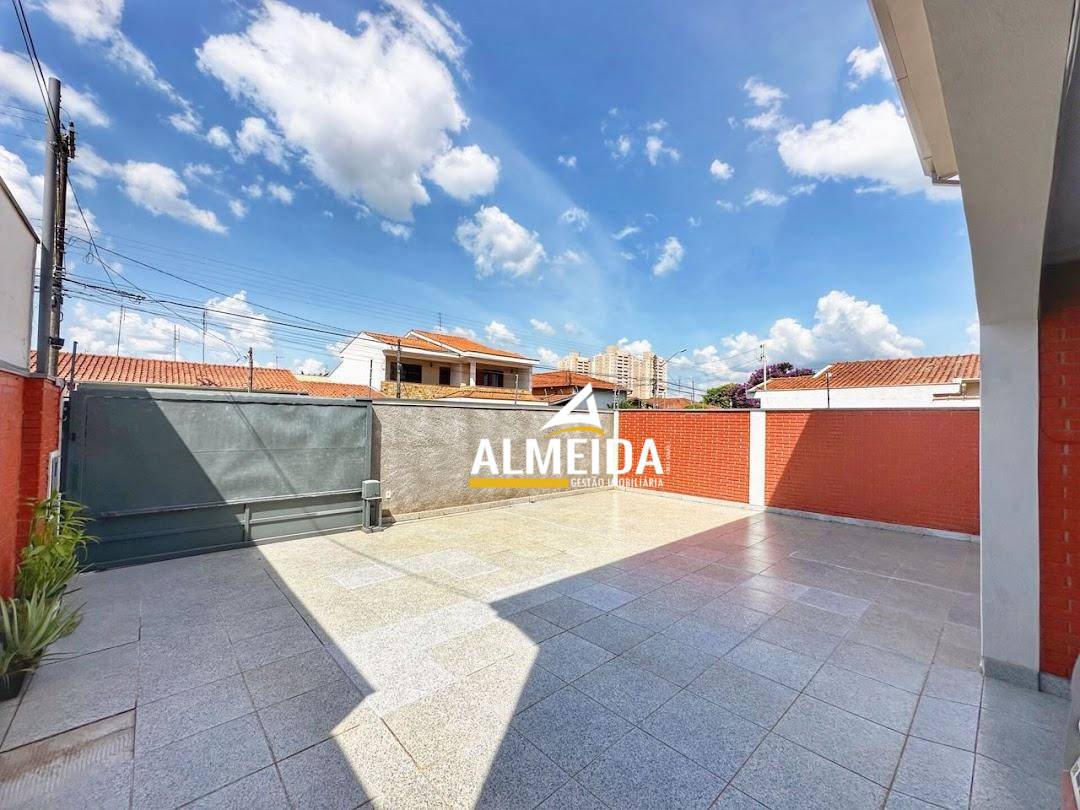 Casa, 4 quartos, 245 m² - Foto 3