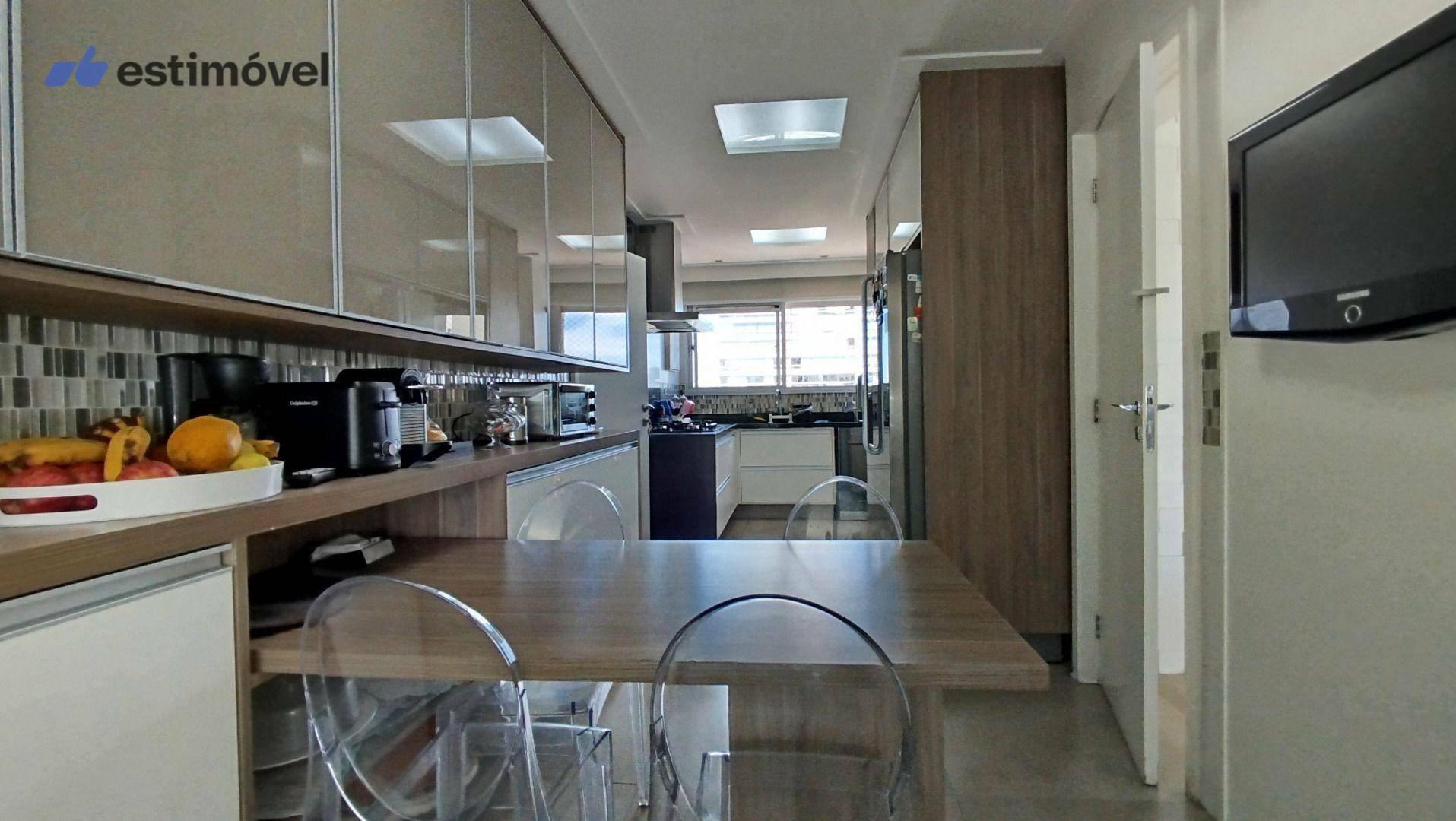 Apartamento à venda com 3 quartos, 180m² - Foto 30