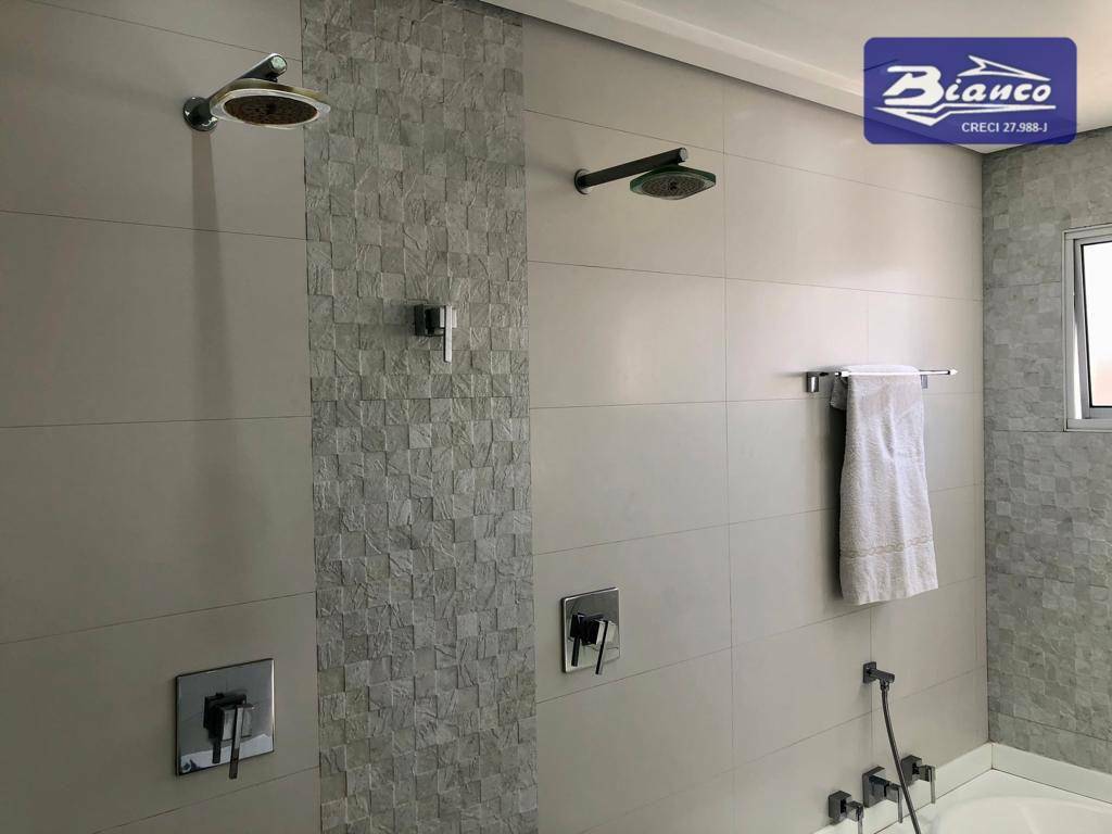 Sobrado à venda com 4 quartos, 250m² - Foto 19