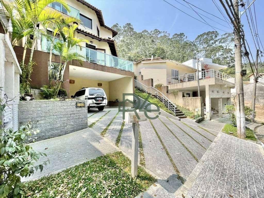 Casa de Condomínio à venda com 3 quartos, 323m² - Foto 6