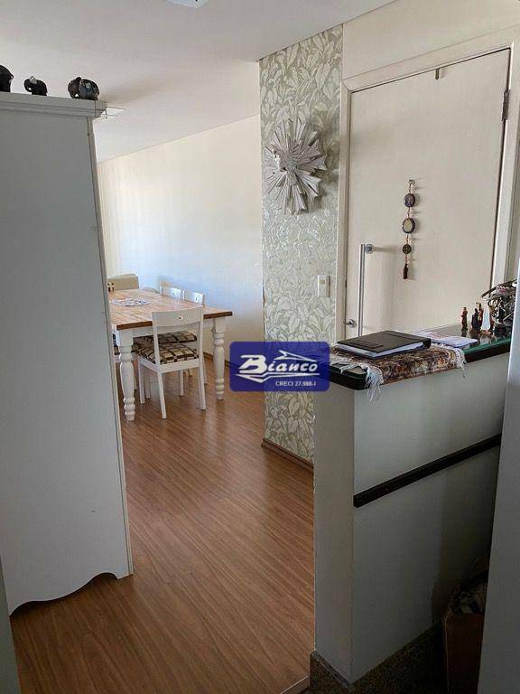 Apartamento à venda com 3 quartos, 113m² - Foto 11