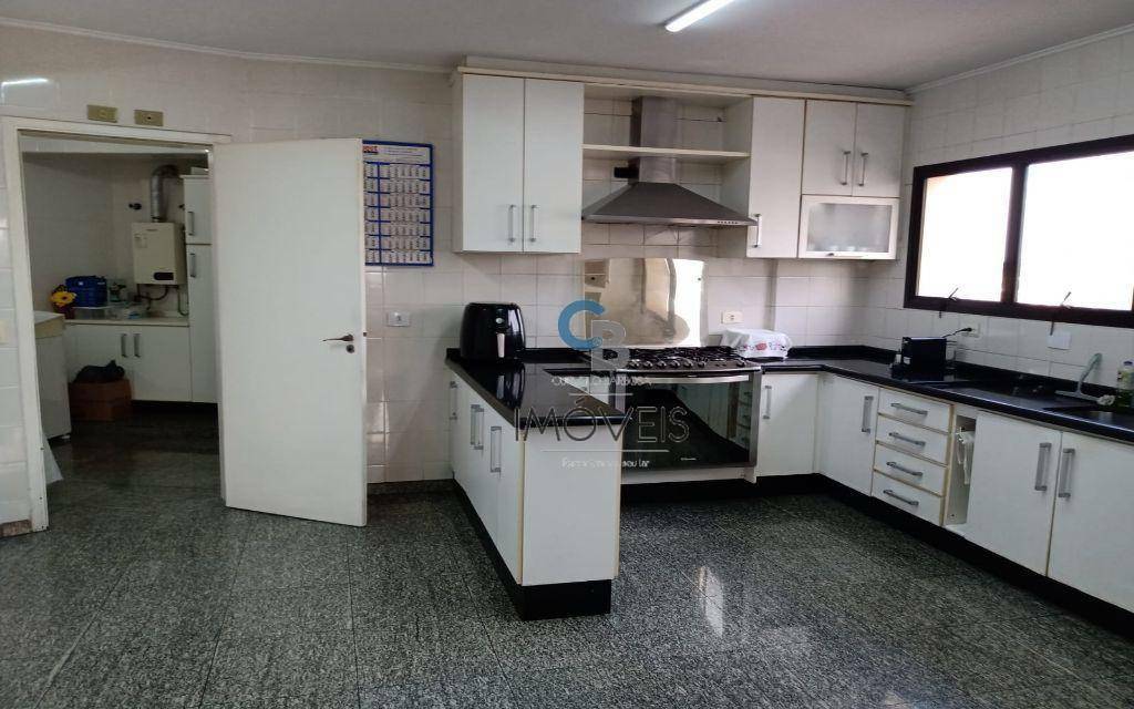 Apartamento à venda com 4 quartos, 187m² - Foto 13