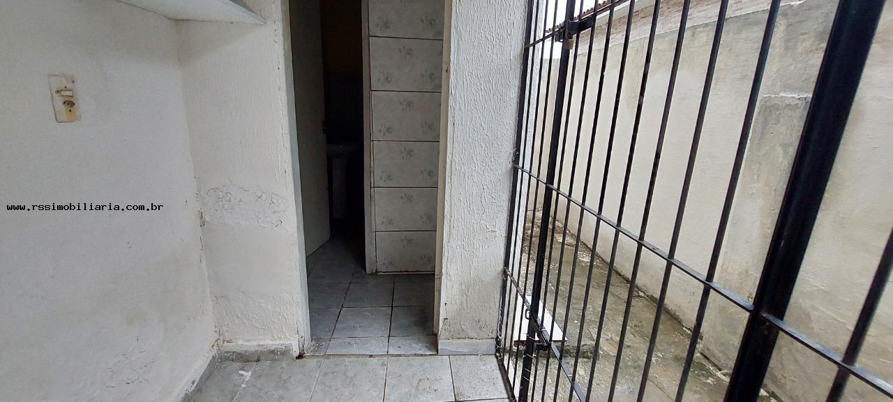 Apartamento à venda com 3 quartos, 68m² - Foto 22