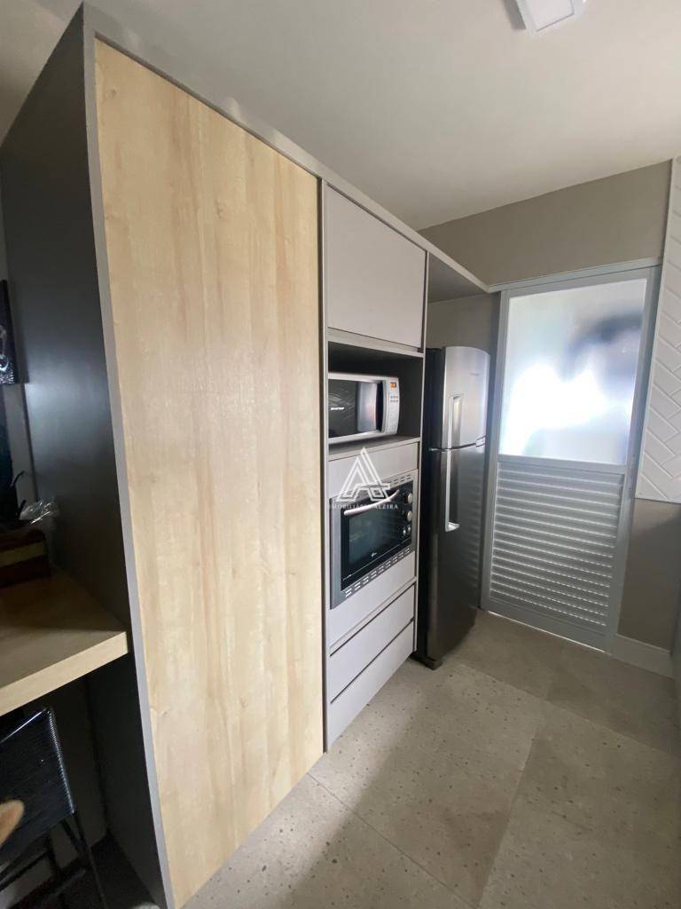 Apartamento à venda com 3 quartos, 91m² - Foto 18