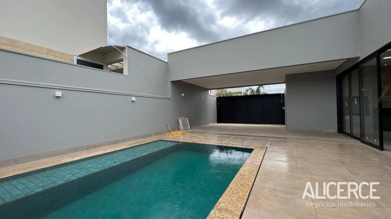 Casa de Condomínio à venda com 4 quartos, 216m² - Foto 27