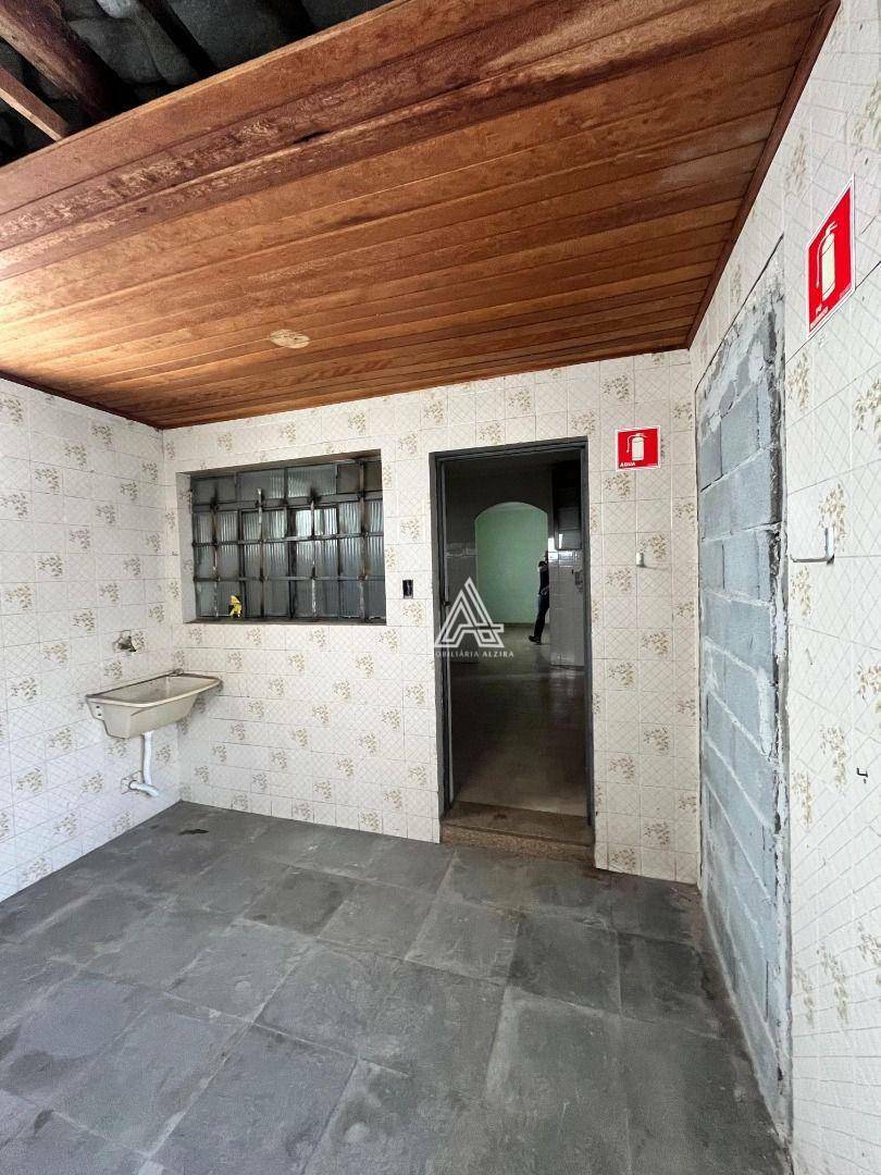 Casa à venda e aluguel, 254m² - Foto 51